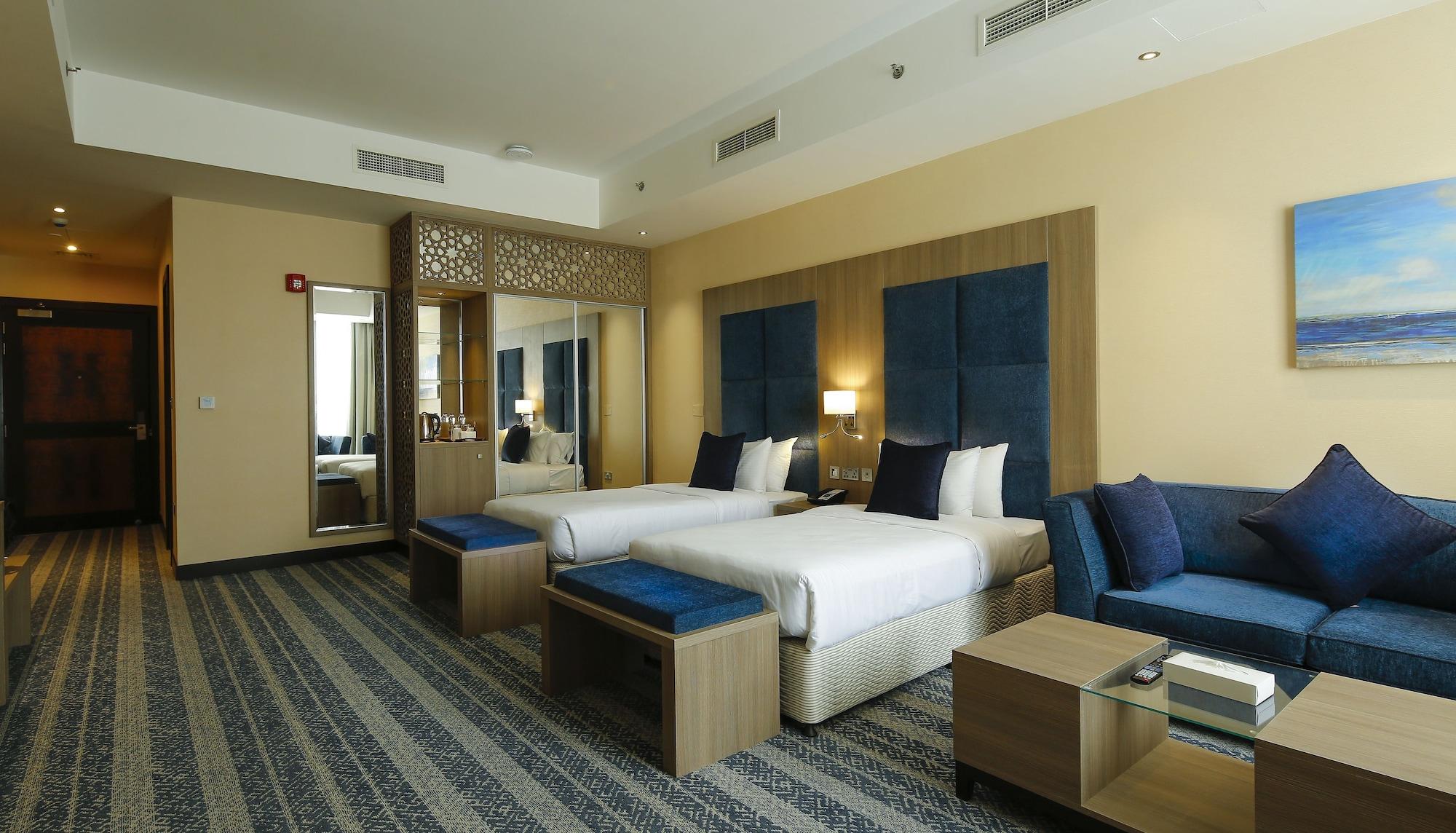 The Castle Premium Hotel Doha Kültér fotó