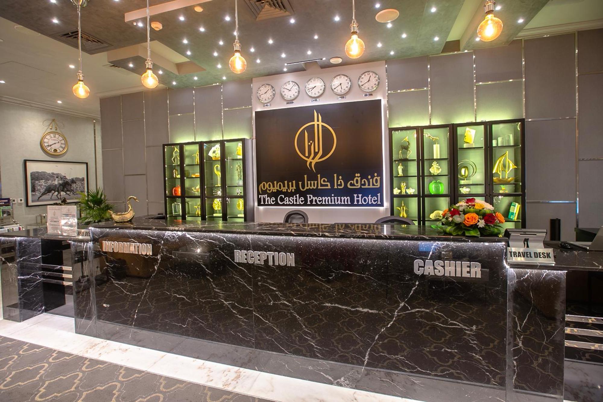 The Castle Premium Hotel Doha Kültér fotó