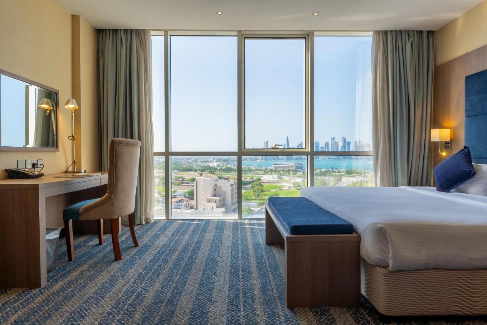 The Castle Premium Hotel Doha Kültér fotó