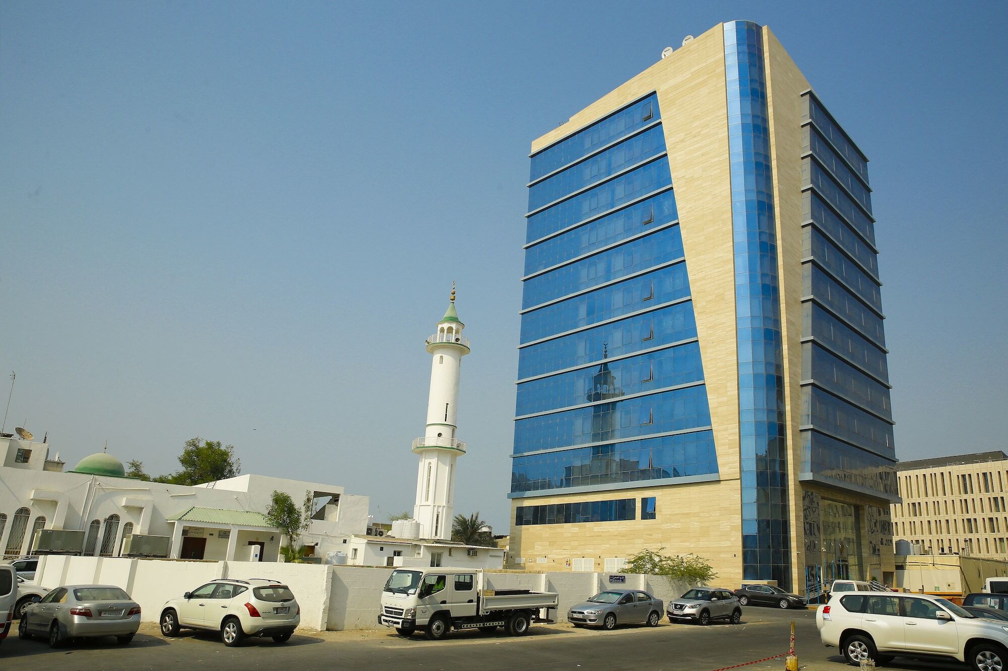 The Castle Premium Hotel Doha Kültér fotó
