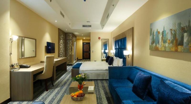 The Castle Premium Hotel Doha Kültér fotó